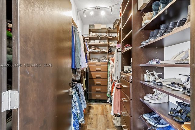 16275 Collins Ave 2101, Sunny Isles Beach, FL 33160