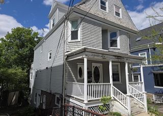 42 Grampian Way 3, Boston, MA 02125