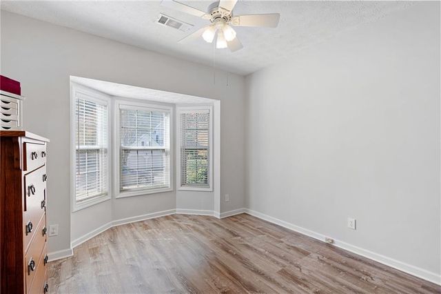 116 Weatherstone Drive, Woodstock, GA 30188