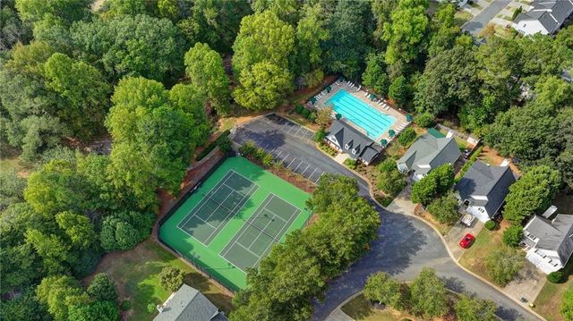 116 Weatherstone Drive, Woodstock, GA 30188