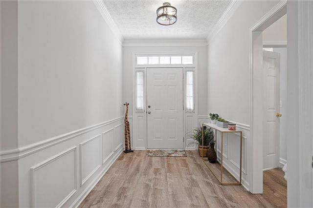 116 Weatherstone Drive, Woodstock, GA 30188