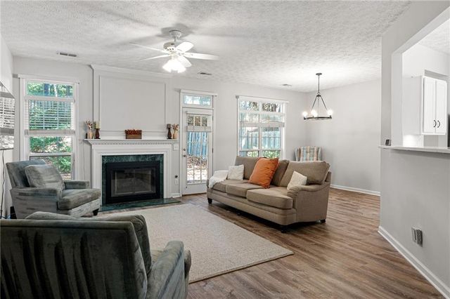 116 Weatherstone Drive, Woodstock, GA 30188