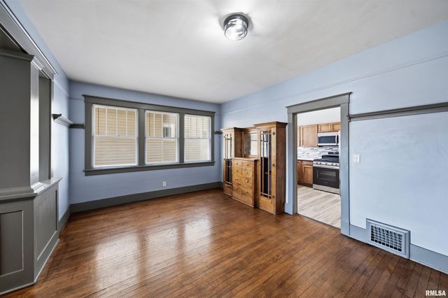 1619 NE GLENDALE Avenue, Peoria, IL 61603