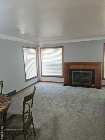 20296 Damman Street, Harper Woods, MI 48225