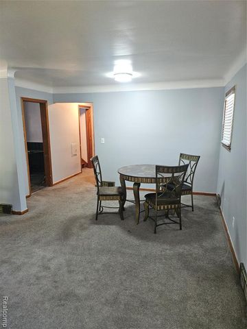 20296 Damman Street, Harper Woods, MI 48225