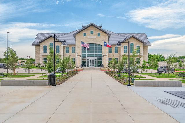 738 Sterling Drive, Benbrook, TX 76126