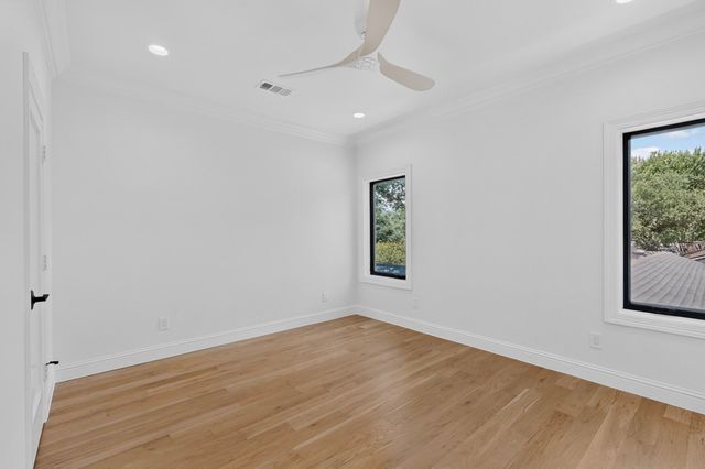 513 Lawnmeadow Drive, Richardson, TX 75080