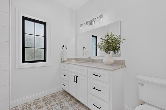 513 Lawnmeadow Drive, Richardson, TX 75080