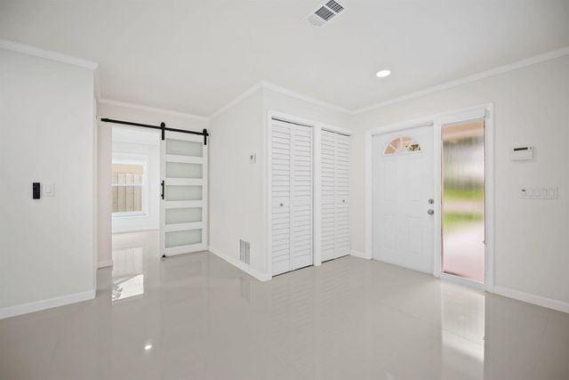 561 SW 168th Terrace, Weston, FL 33326