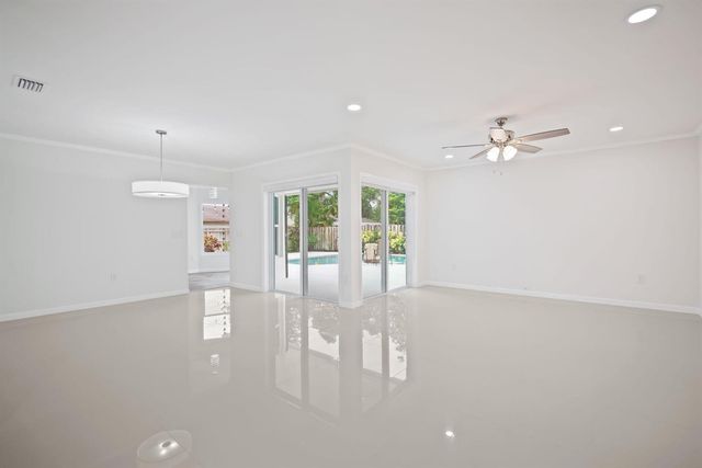 561 SW 168th Terrace, Weston, FL 33326