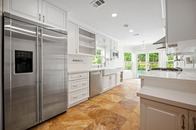 561 SW 168th Terrace, Weston, FL 33326