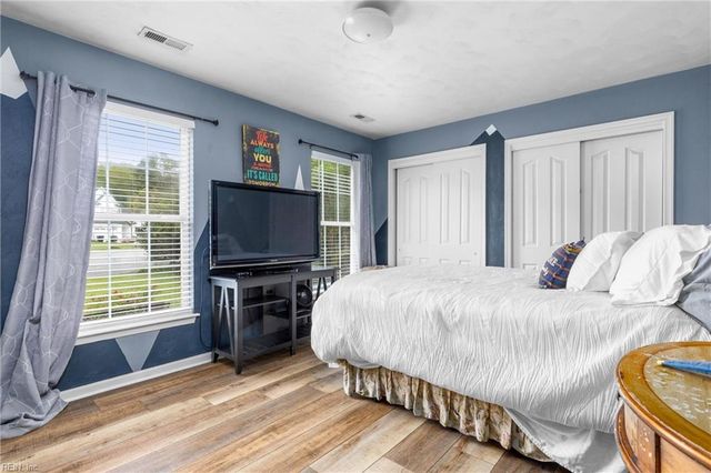 2304 Treesong TRL, Virginia Beach, VA 23456