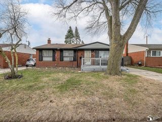 34627 Nancy Street, Westland, MI 48186