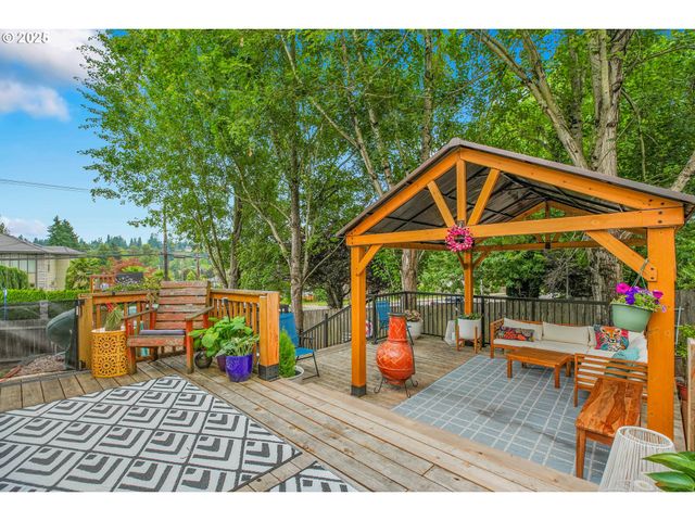 12491 Se 41ST Ct, Milwaukie, OR 97222