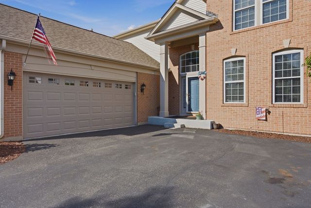 4050 Bunker Hill Drive, Algonquin, IL 60102