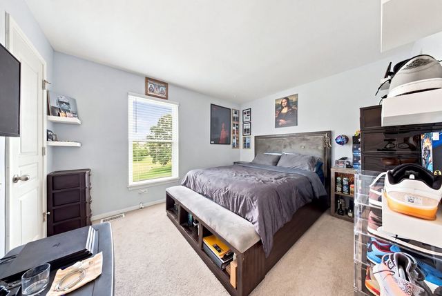 4050 Bunker Hill Drive, Algonquin, IL 60102