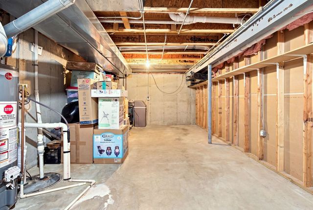 4050 Bunker Hill Drive, Algonquin, IL 60102