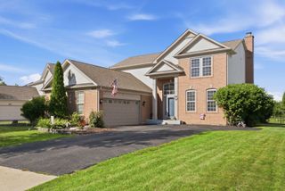 4050 Bunker Hill Drive, Algonquin, IL 60102