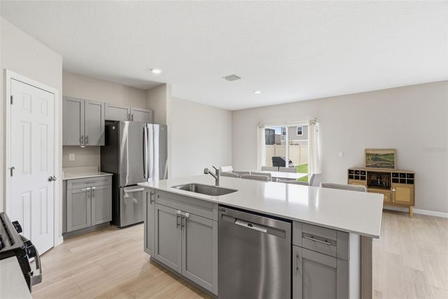 12950 PASTURE WOODS PLACE, Lithia, FL 33547