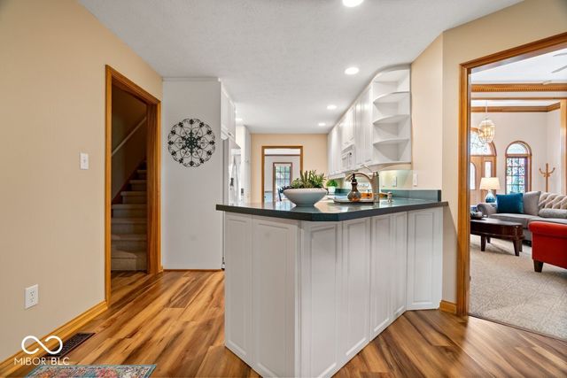 1120 Buttonwood Court, Greenfield, IN 46140
