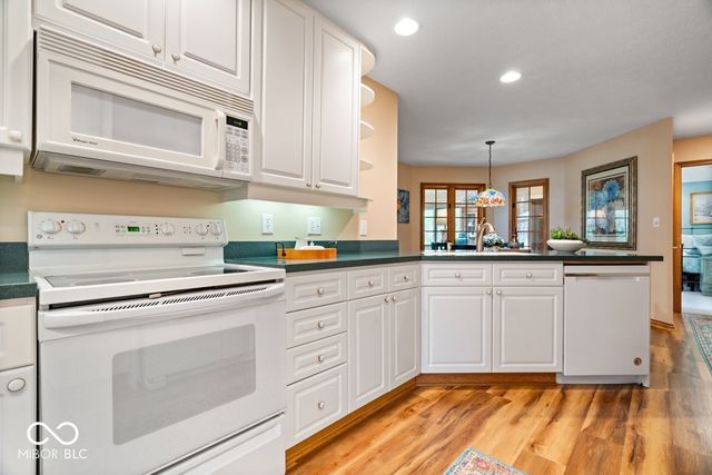 1120 Buttonwood Court, Greenfield, IN 46140