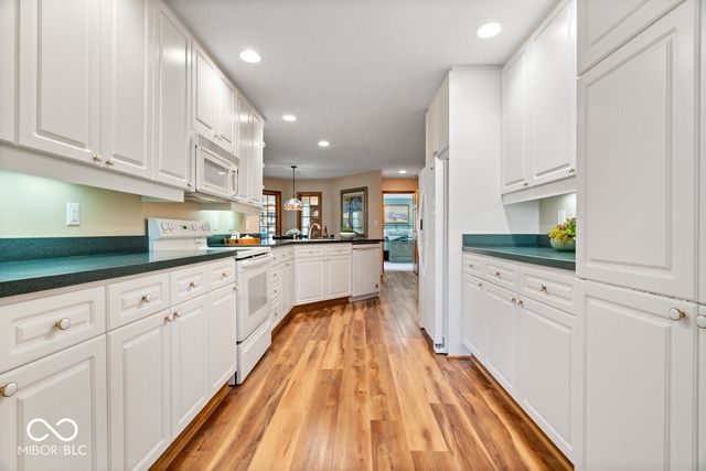 1120 Buttonwood Court, Greenfield, IN 46140