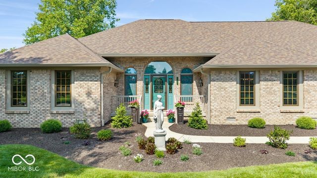 1120 Buttonwood Court, Greenfield, IN 46140