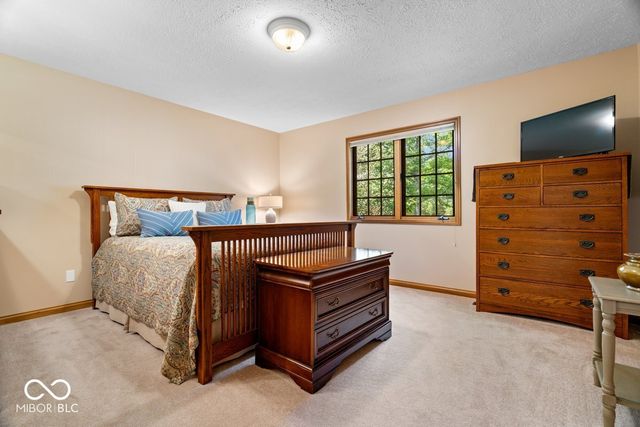 1120 Buttonwood Court, Greenfield, IN 46140