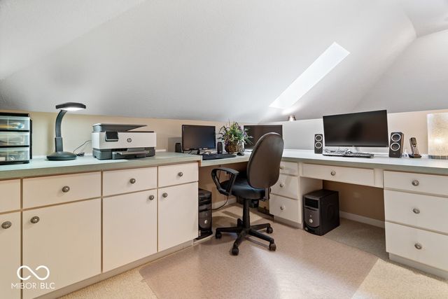 1120 Buttonwood Court, Greenfield, IN 46140