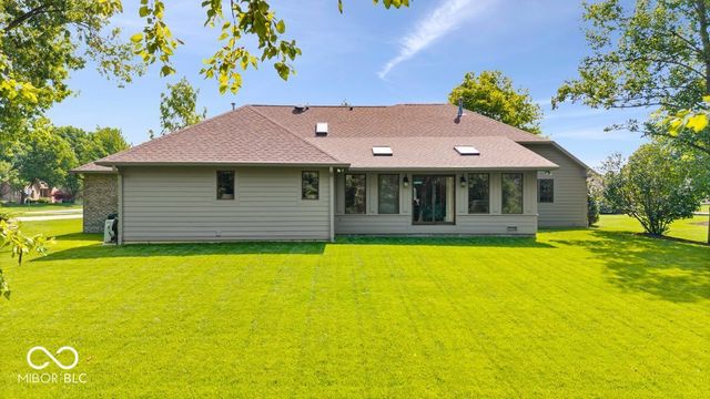1120 Buttonwood Court, Greenfield, IN 46140