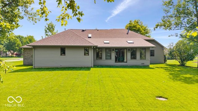 1120 Buttonwood Court, Greenfield, IN 46140