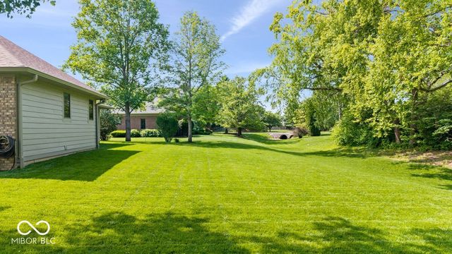 1120 Buttonwood Court, Greenfield, IN 46140