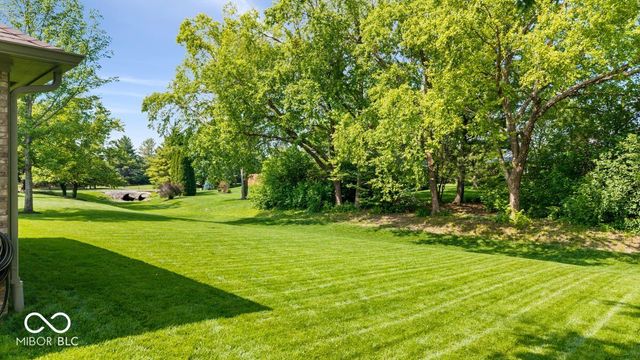 1120 Buttonwood Court, Greenfield, IN 46140