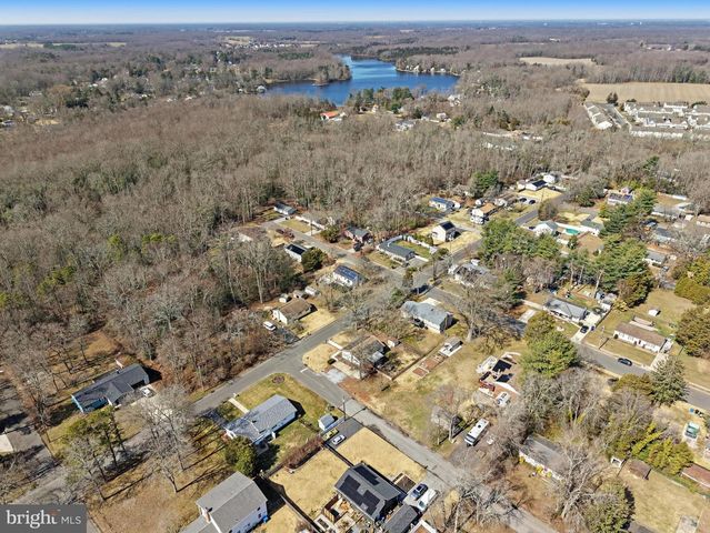 600 W CHESTNUT ST, Clayton, NJ 08312