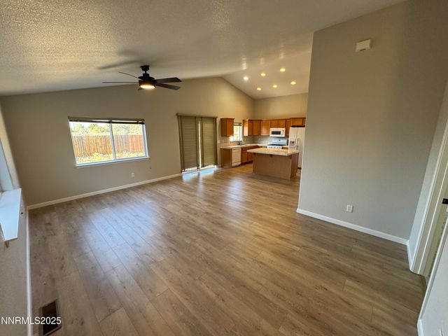 8 Conner Way, Gardnerville, NV 89410