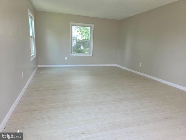 125 BAYBERRY LN, Willingboro, NJ 08046