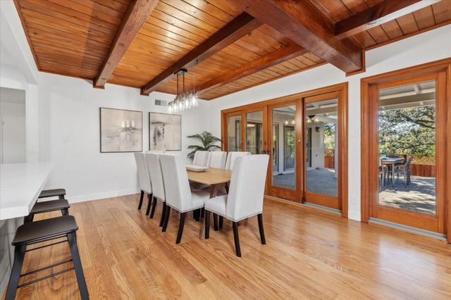 484 Aspen Way, Los Altos, CA 94024