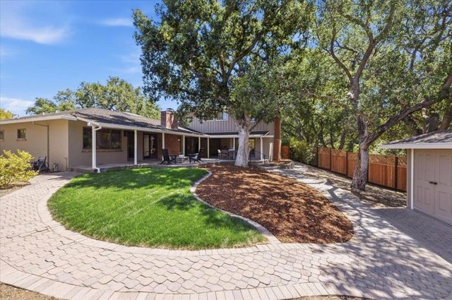 484 Aspen Way, Los Altos, CA 94024