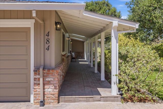 484 Aspen Way, Los Altos, CA 94024