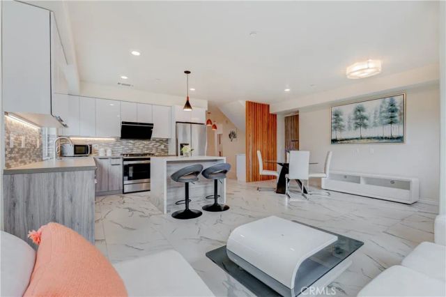 355 E California 3, Pasadena, CA 91106