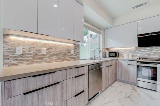 355 E California 3, Pasadena, CA 91106