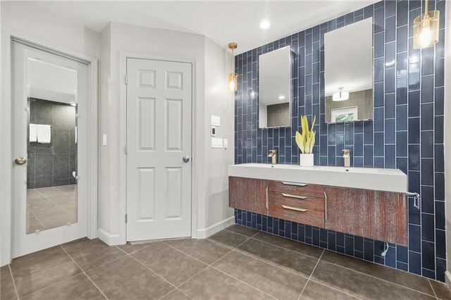 159 Castlebar SE Court, Mableton, GA 30126