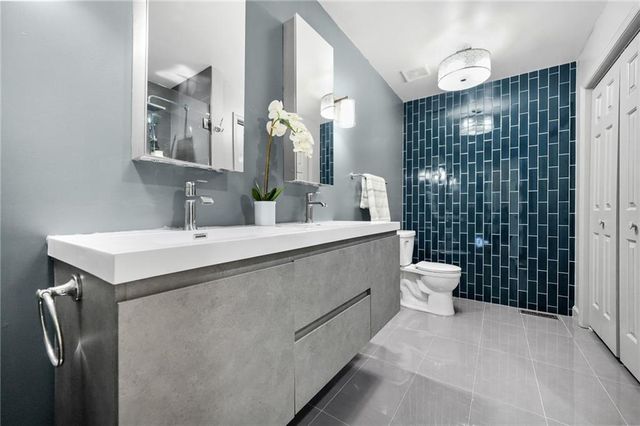 159 Castlebar SE Court, Mableton, GA 30126