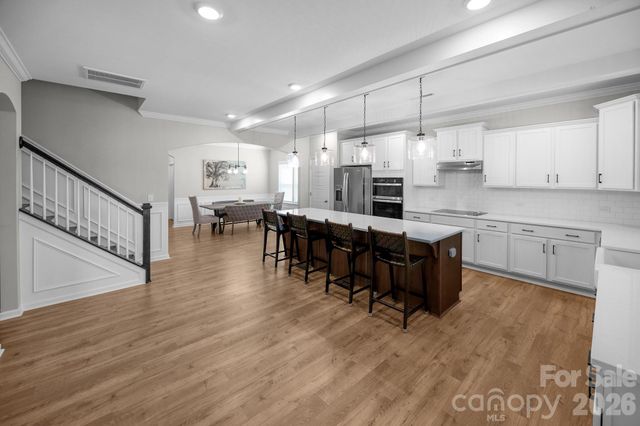 5080 Mooreland Oaks Way, Mount Holly, NC 28120