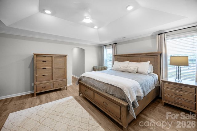 5080 Mooreland Oaks Way, Mount Holly, NC 28120