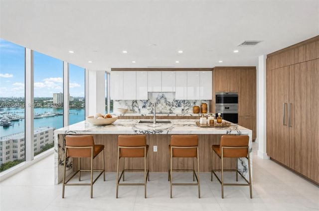 153 N Seabreeze Boulevard 1002-S, Fort Lauderdale, FL 33304
