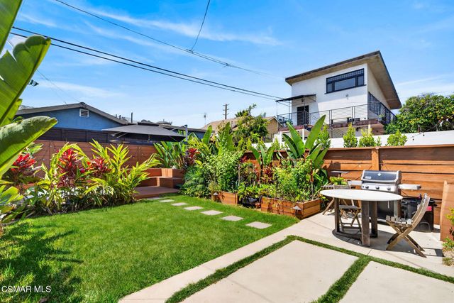 1135 N Commonwealth Avenue, Los Angeles, CA 90029