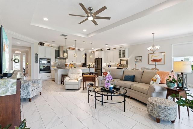 965 AVERY MEADOWS WAY, Deland, FL 32724