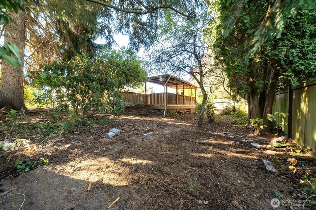 1015 E Chicago Street, Kent, WA 98030