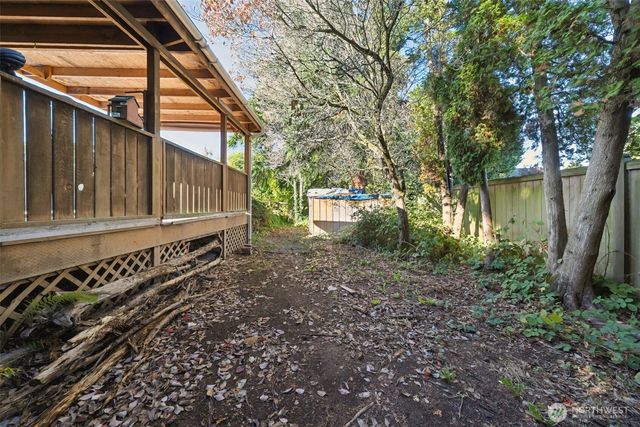 1015 E Chicago Street, Kent, WA 98030